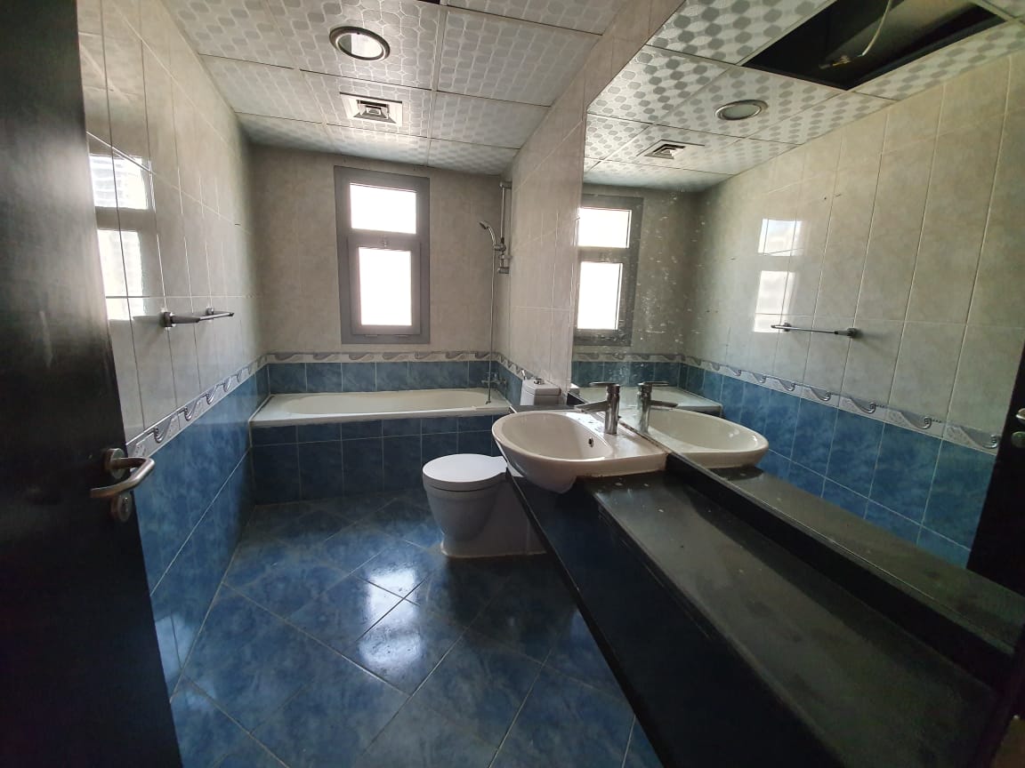 Chiller Free 3.Bhk 60k With All Master Room Maide Big Hal Balcony